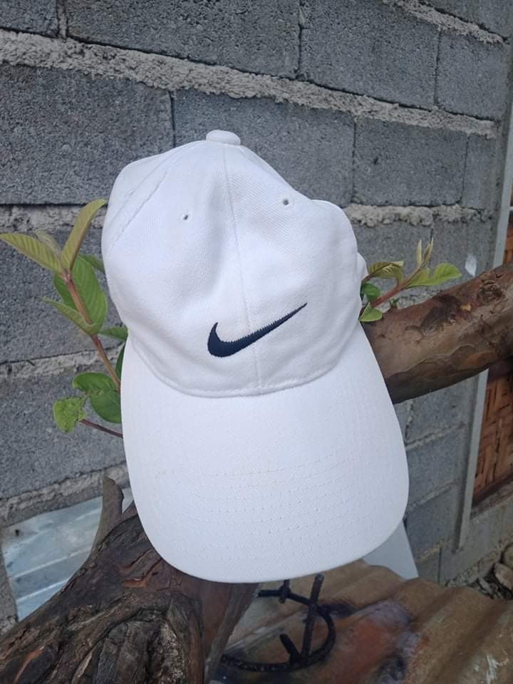 Vintage nike center swoosh cap, Men's 