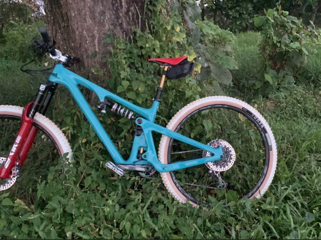 Yeti SB130 Turq Push coil end 2021 Sports Equipment Bicycles