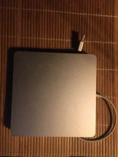 （分類：）位於 。 由 sellit1234 提交（商品編號 1138775335，圖片 1）。簡介： 。