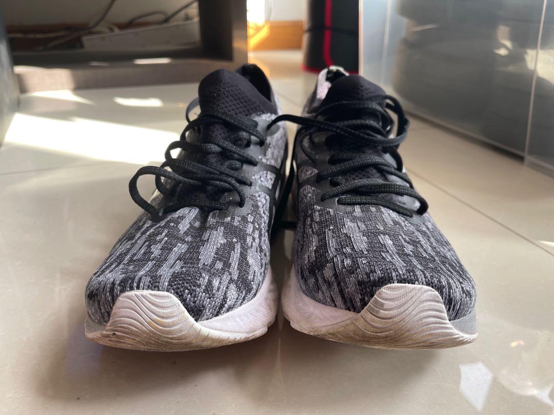 Asics nimbus uk online sale