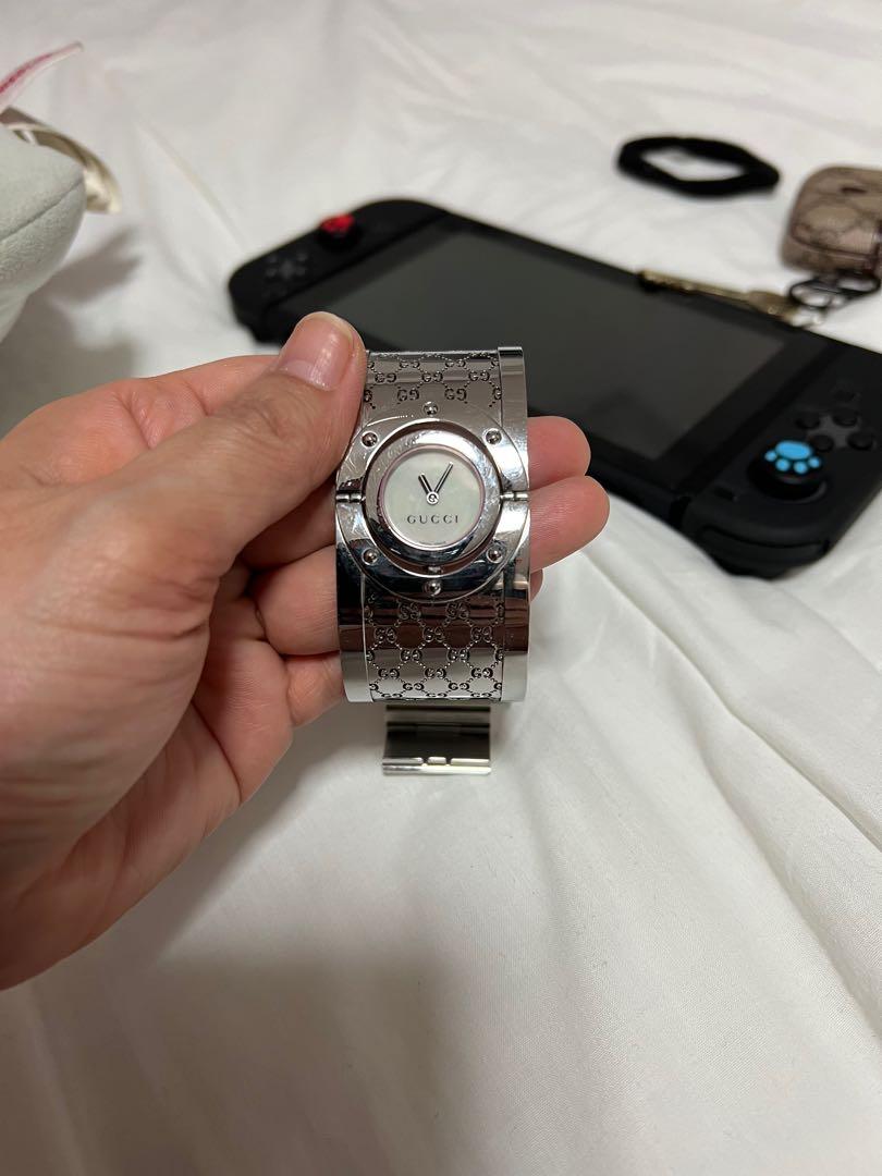Authentic gucci bangle watch clearance