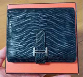 (Category: ) located in . Submitted by luxlabel88 (Listing ID 1138862684, Image 1). Description: .