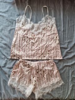 (Category: ) located in . Submitted by macqmacqmacqmacq (Listing ID 1138776417, Image 1). Description: .
