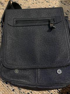 Black Sling Bag for Men, Aldo, Leather, Medium Size