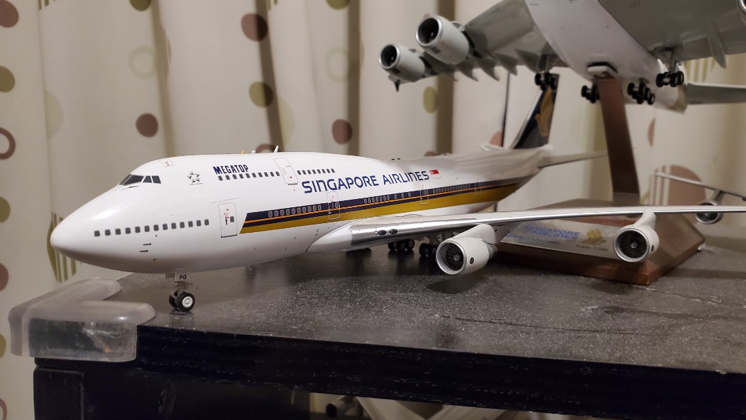 1:200模型 Singapore Airlines Boeing747-400-