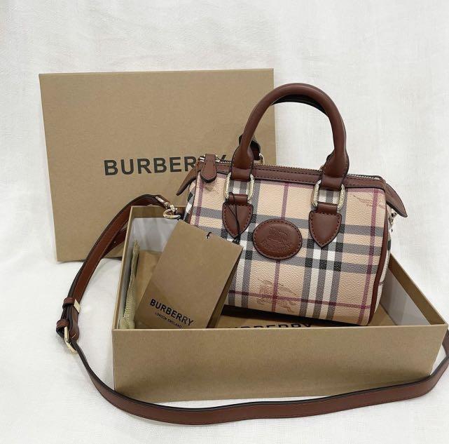 Burberry deals doctor bag