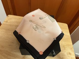 （分類：）位於 。 由 loveshopping555 提交（商品編號 1138892199，圖片 1）。簡介： 。