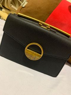 (Category: ) located in . Submitted by lehling95 (Listing ID 1138911060, Image 1). Description: .