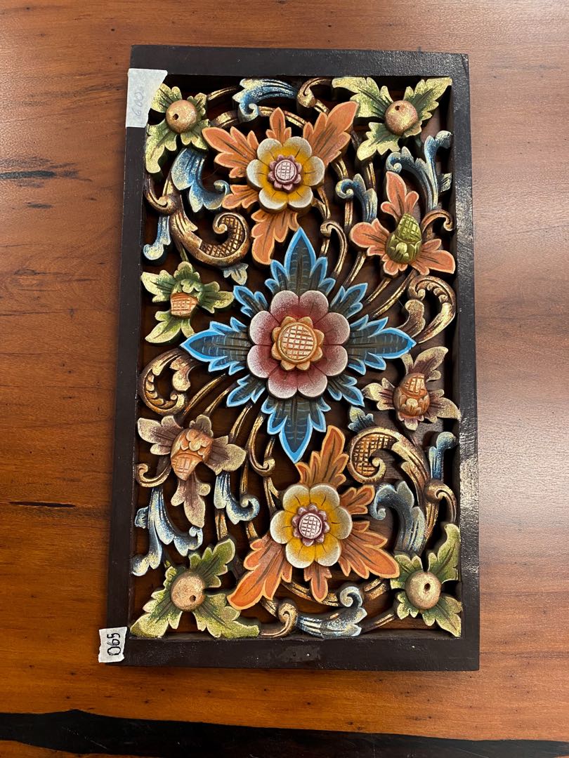 Wood carving outlet wall decor