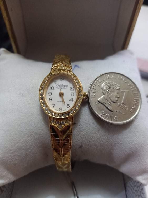 Galaxie by elgin women's on sale watch