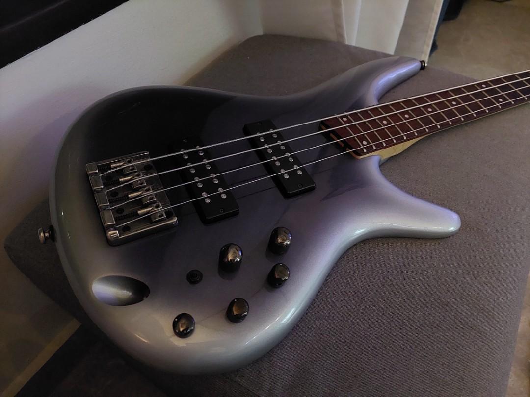 Ibanez sr300e night snow burst top