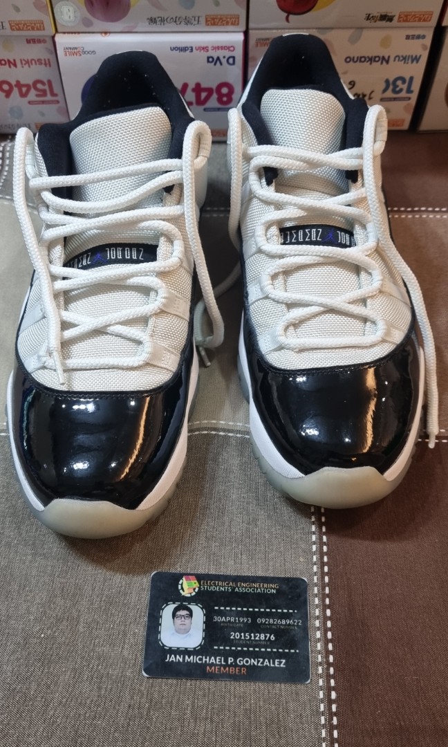 Jordan 11 Concords Low Size 12, Men's 