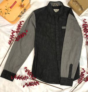 (Category: ) located in . Submitted by millies_closet (Listing ID 1138877624, Image 1). Description: .