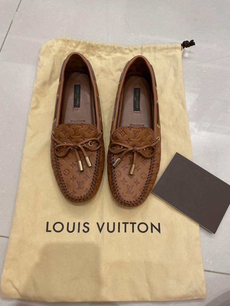 Louis vuitton souliers loafer woman, Luxury, Sneakers \u0026 Footwear on  Carousell