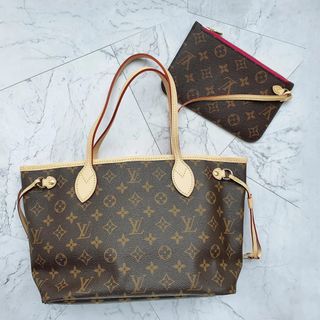 (Category: ) located in . Submitted by luxuryvintage (Listing ID 1138858433, Image 1). Description: .