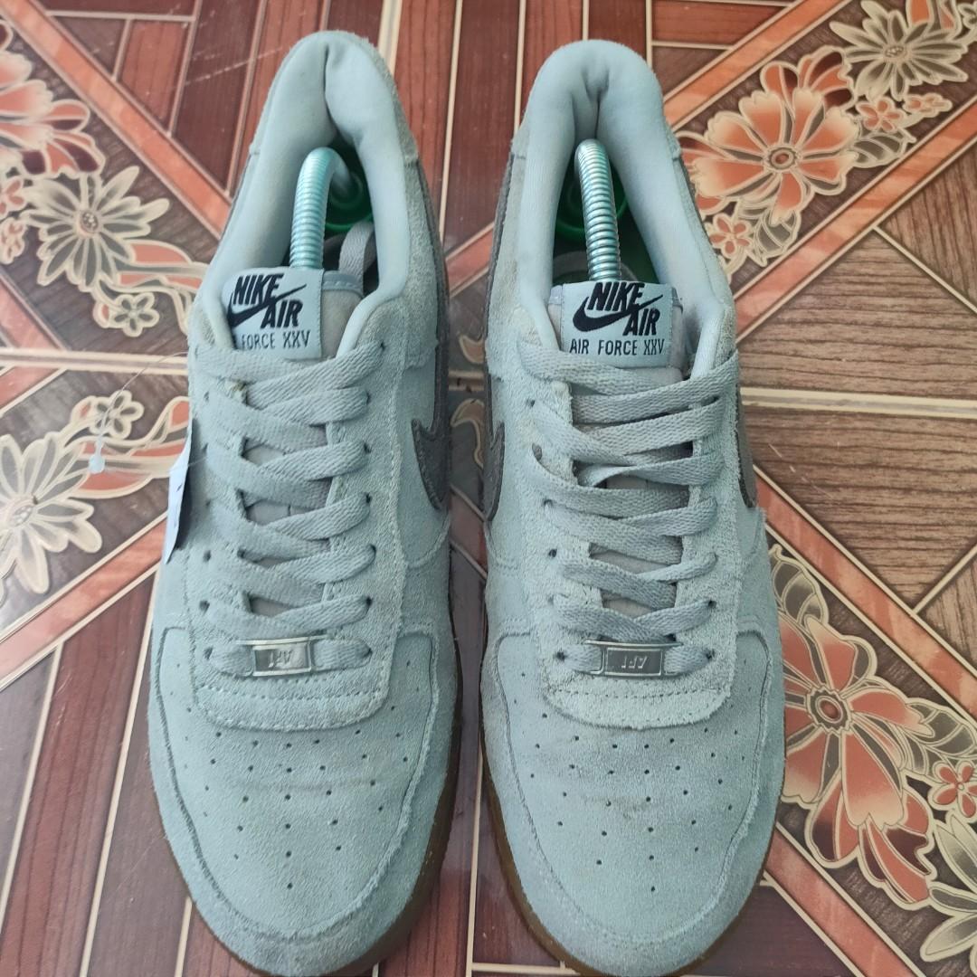 Champs x deals nike