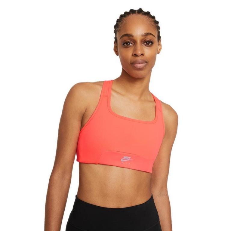 Nike Women Swoosh Medium Support Sport Bra, Women's Fashion, Activewear on  Carousell
