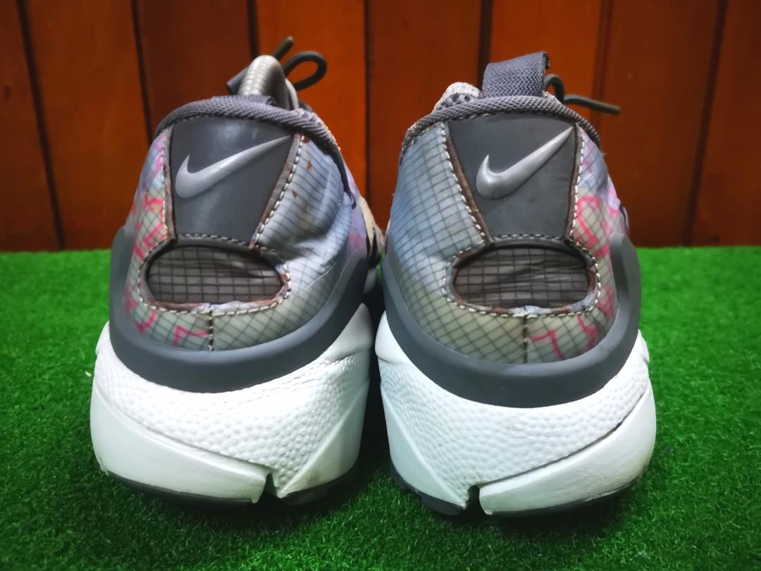 Nike Footscape Sakura