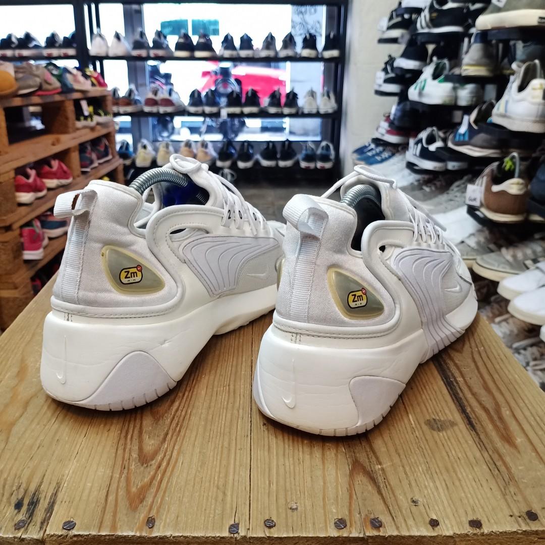 nike zoom 2000 release date