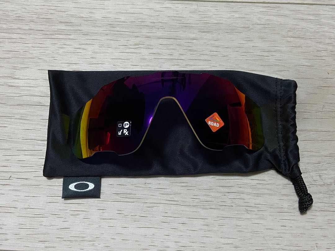 Oakley Jawbreaker Prizm Road Lens, Men's Fashion, Watches & Accessories, Sunglasses & Eyewear on