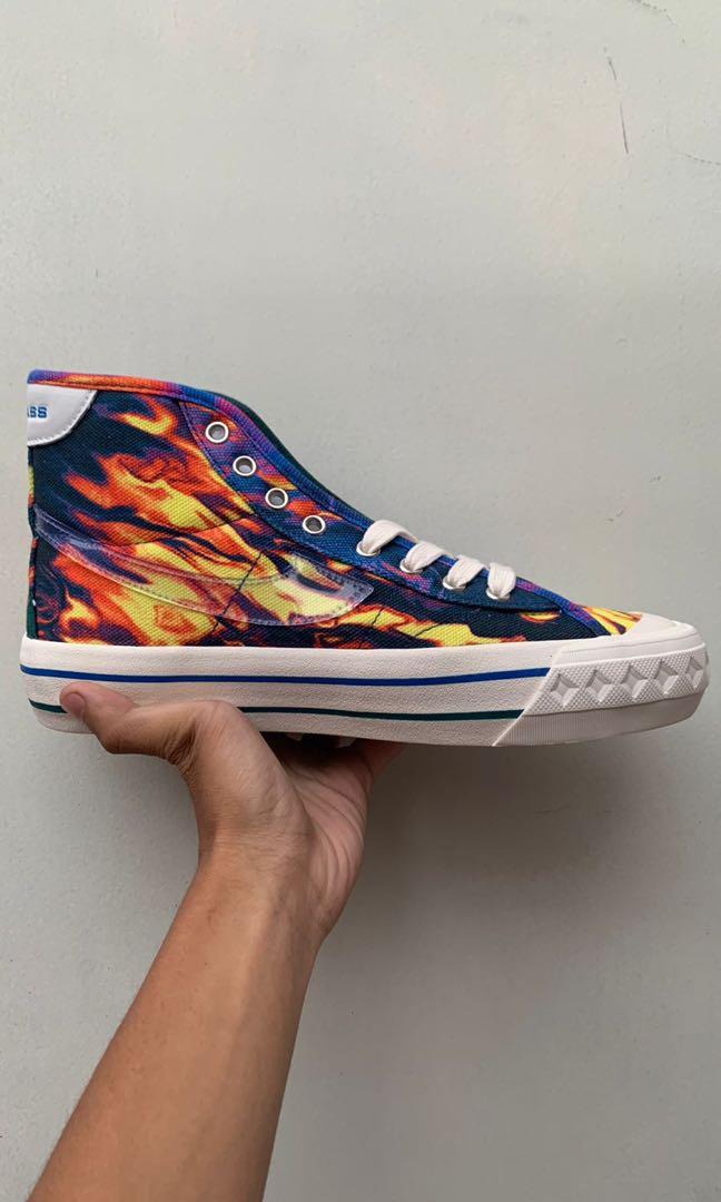 Sepatu Compass x Tame Impala Spectrum 02, Fesyen Pria, Sepatu