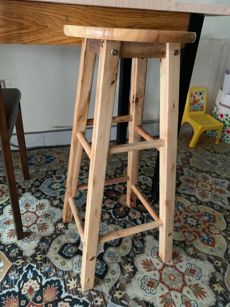 Solid Wood Chair , Stool Simple Bar Chair Wood Stool High ...