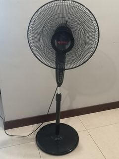 (Category: ) located in . Submitted by thalal (Listing ID 1138802814, Image 1). Description: .