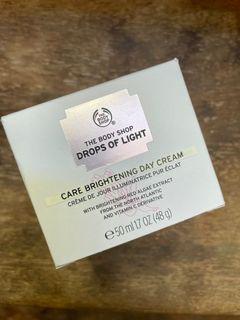 The Body Shop Drops of Light