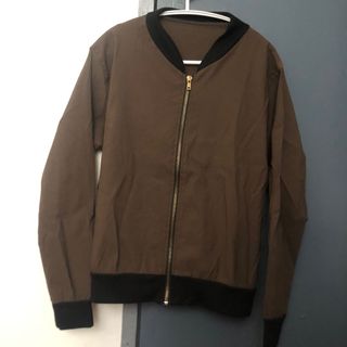 (Category: ) located in . Submitted by am.wardrobe (Listing ID 1138825518, Image 1). Description: .
