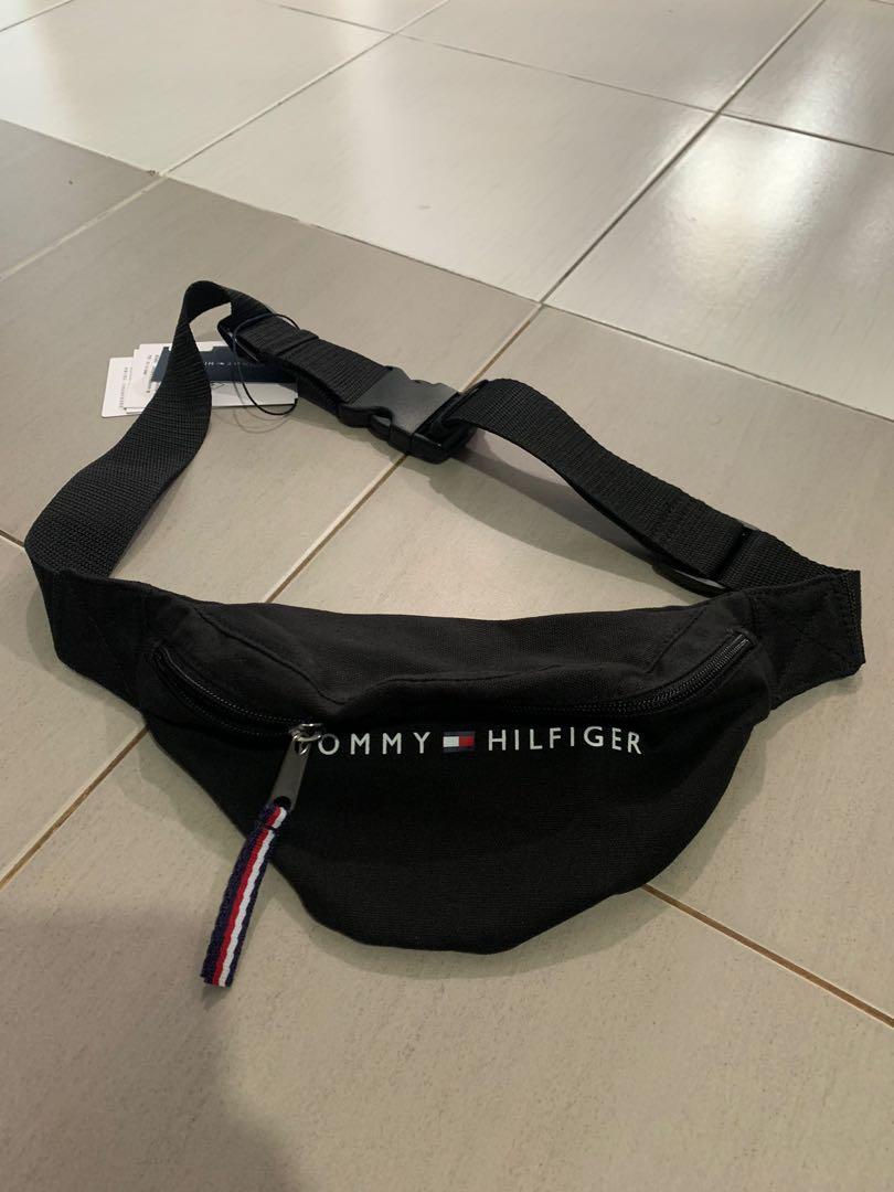 TOMMY HILFIGER POUCH BAG Men s Fashion Bags Sling Bags on Carousell