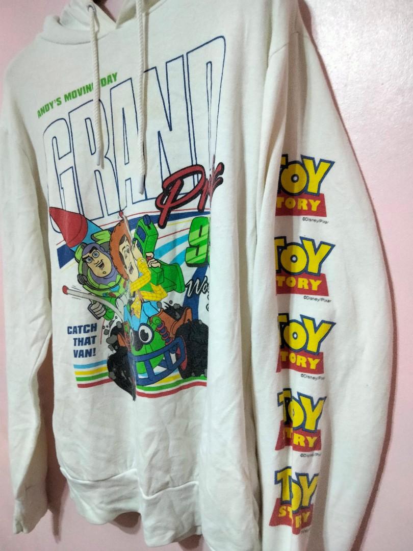 Toy Story Hoodie jacket (Category: Coats, Jackets and Outerwear) located in General Santos City (Dadiangas). Submitted by cold_stone721 (Listing ID 1138803709, Image 2). Description: Toy Story hoodie jacket. Cut tag. Minimal yellow stains. 23x28. P700+sf.