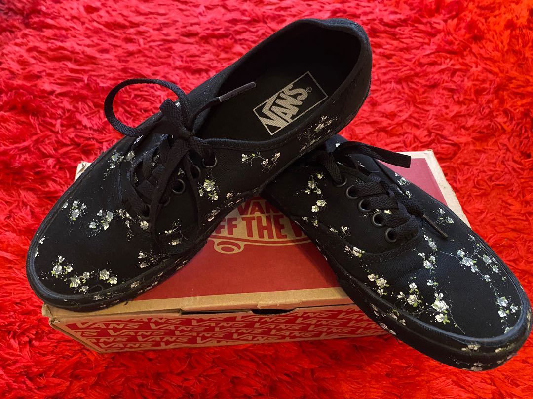 Vans authentic midnight floral hot sale