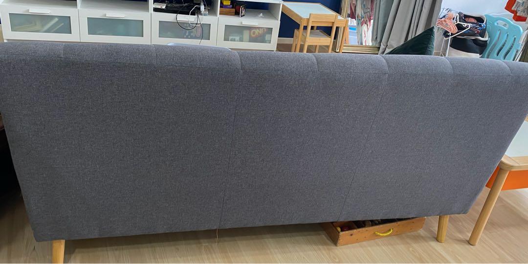 VHive 34 seater sofa premium (Pick up 20 Mar), Furniture & Home Living