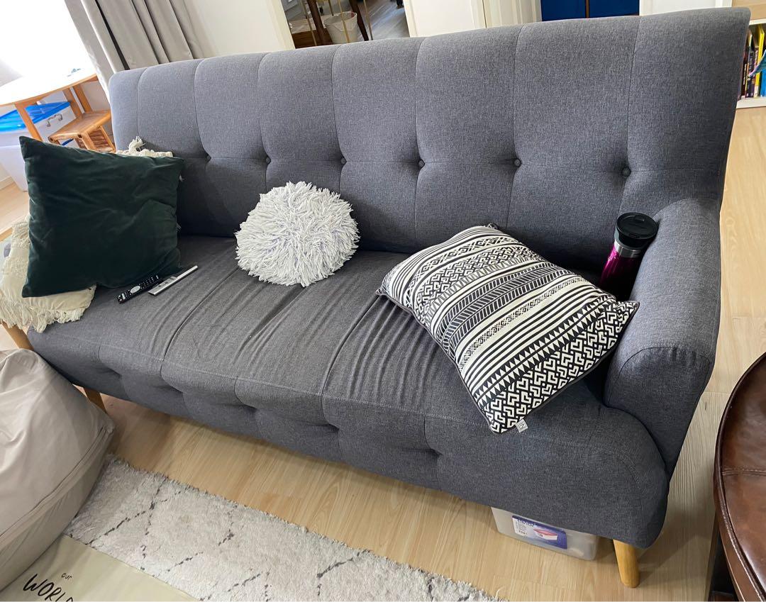 VHive 34 seater sofa premium (Pick up 20 Mar), Furniture & Home Living