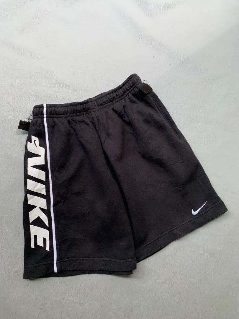 Vintage Nike Shorts, Fesyen Pria 