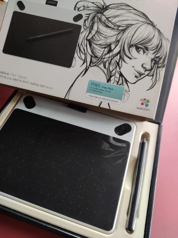Intuos Draw Pen Tablet White with Accessories, Box and Plastic
