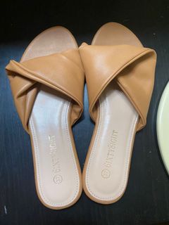 （分類：）位於 。 由 mariadrea 提交（商品編號 1139110309，圖片 1）。簡介： 。