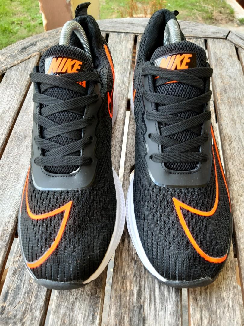 8.5UK NIKE FLYKNIT RACER Men s Fashion Footwear Sneakers on Carousell