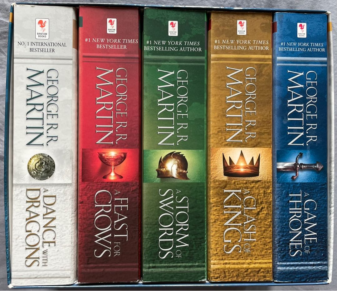 Game of Thrones 5-Book Boxed Set, Export Edition (Mass Market)