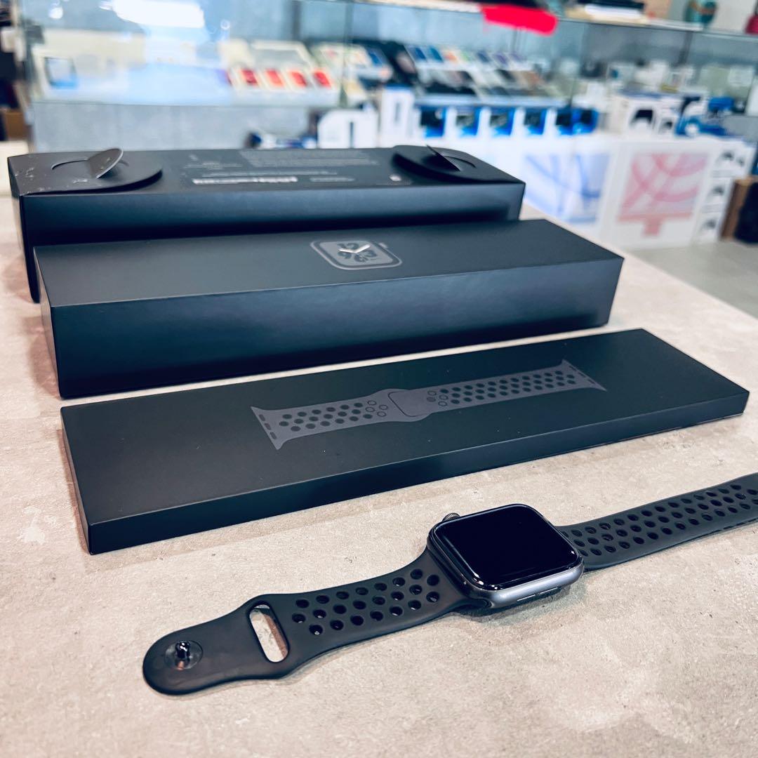 Apple Watch Series 4 44MM Nike PROMO SALES