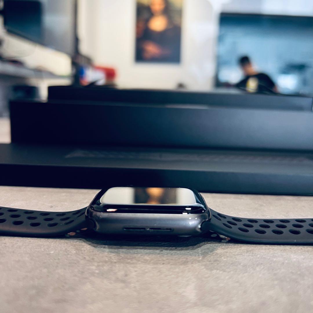 Apple Watch Series 4 44MM Nike PROMO SALES Mobile Phones