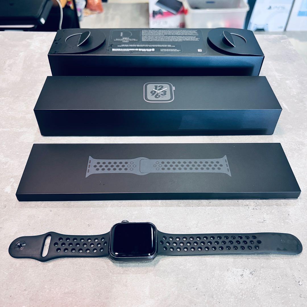 Apple Watch Series 4 44MM Nike PROMO SALES Mobile Phones