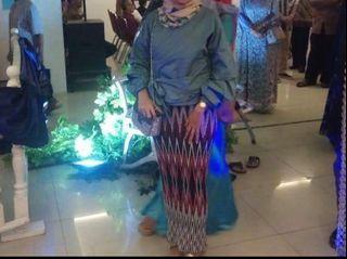 Atasan hijau