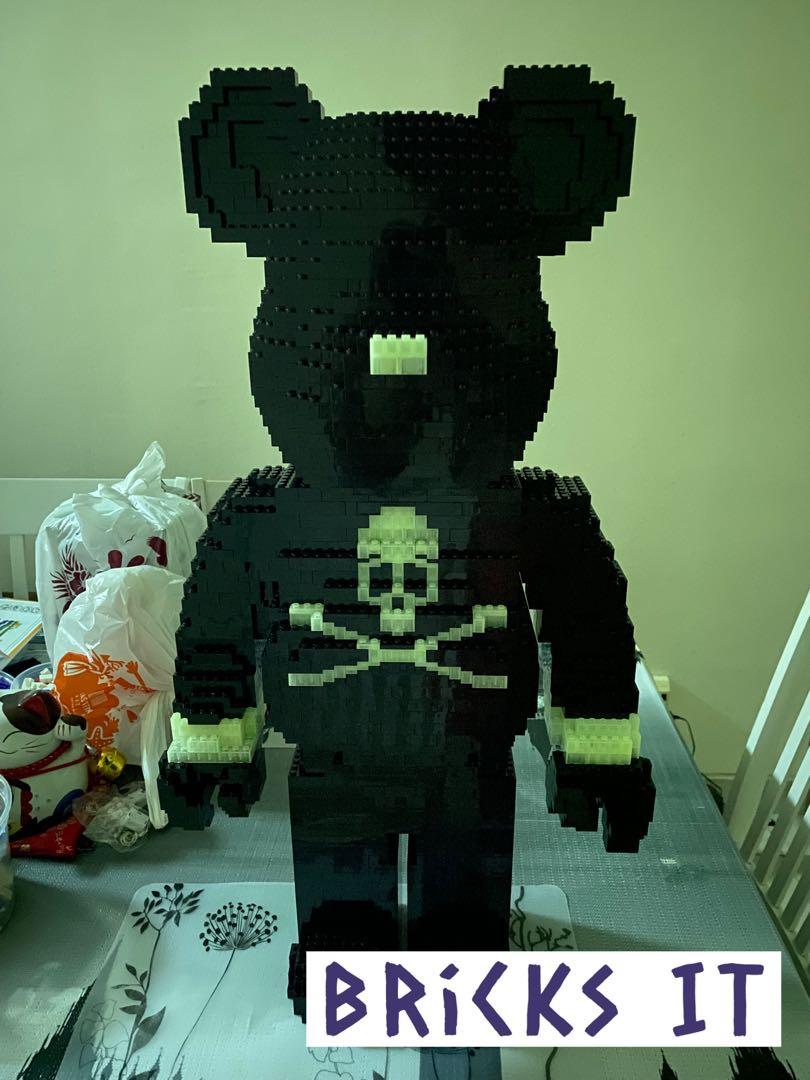 BearBrick LEGO Signature Mastermind Black 1000 Guaranteed High Quality Lego Brick Compatible with Lighting Set