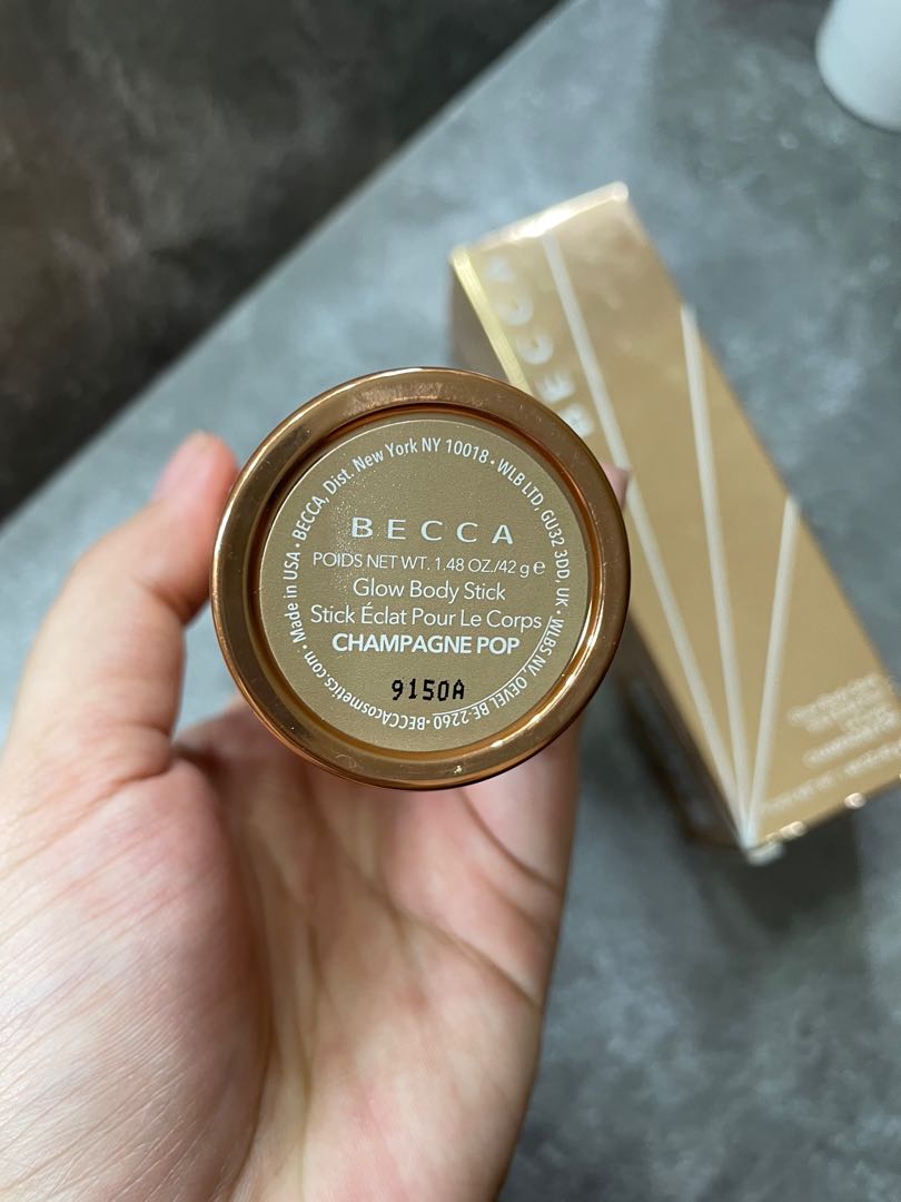 Becca glow body stick champagne pop, Kesehatan & Kecantikan, Rias Wajah