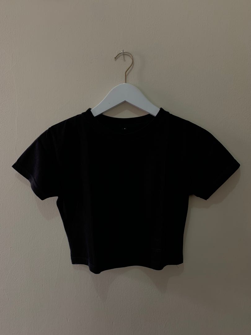 Black Crop Top, Fesyen Wanita, Pakaian 