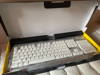 （分類：）位於 。 由 henrynth 提交（商品編號 1139053408，圖片 1）。簡介： 。