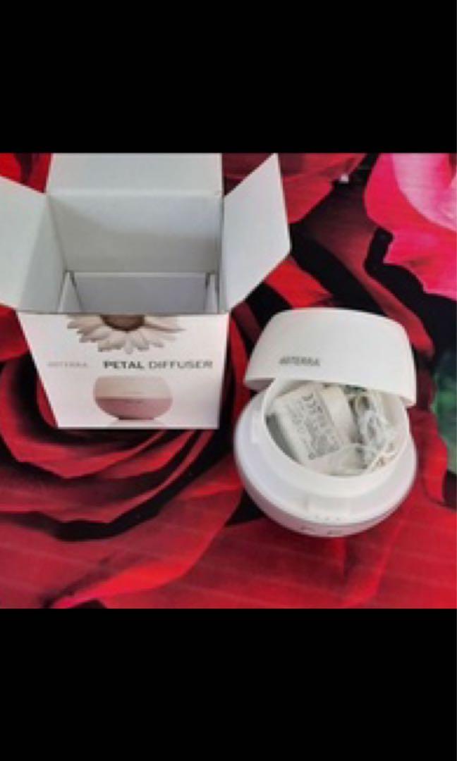 Doterra diffuser (Category: Everything Else) located in Singapore. Submitted by unbelievably (Listing ID 1138971518, Image 3). Description: .