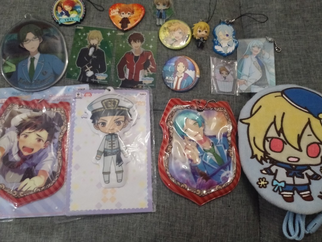 Ensemble Stars (Enstars) Keychains/Badges Set, Jpop on Carousell