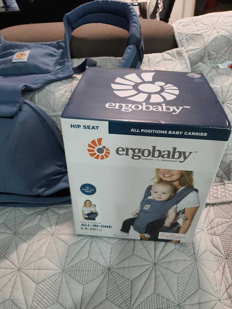 Ergobaby 2 in 1 Convertible Hip Seat Carrier, Babies & Kids, Going Out